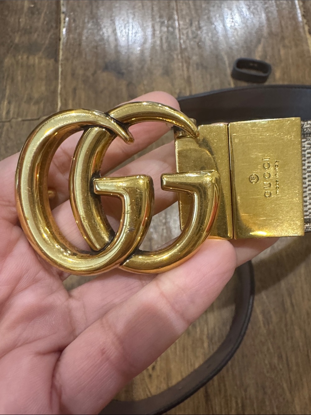 Gucci GG Supreme Monogram Belt with Gold Double G Buckle - Picture 4 of 11